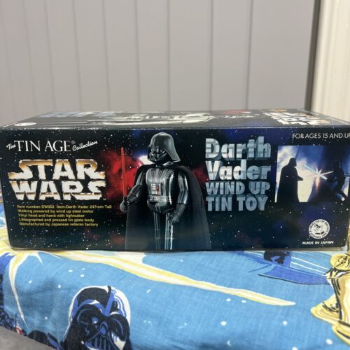Tin Age Darth Vader - Picture 3 of 5