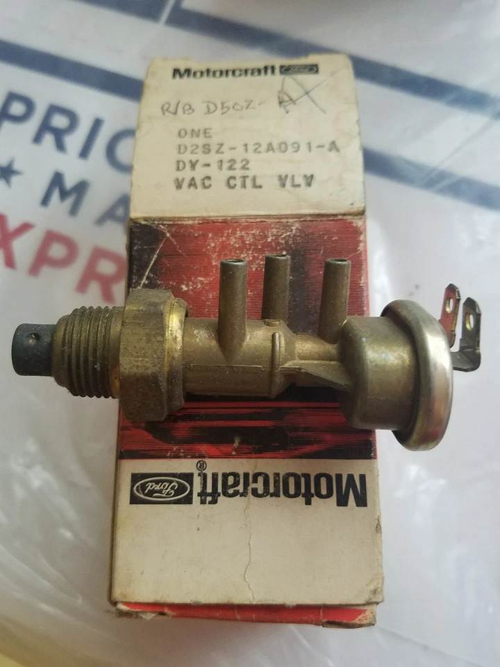 RARO NOS FORD 1972 73 TORINO 429 Y 1975-77 BRONCO 302 DISTRIBUIDOR CONTROL DE VACÍO Foto 2 de 4