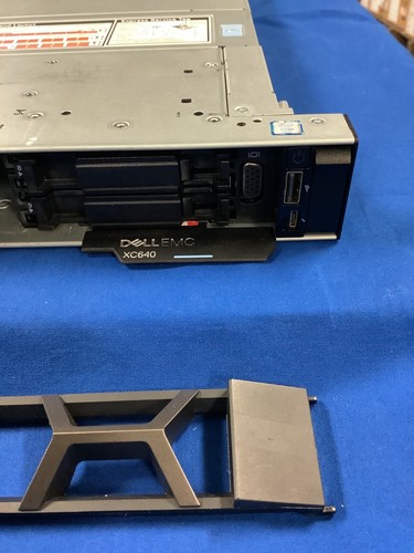 Dell EMC XC640 CTO G14 SERVER 10 bay 2.5" W23H8 2x1100w PSU 32GB SD Fans Cables - Picture 6 of 18