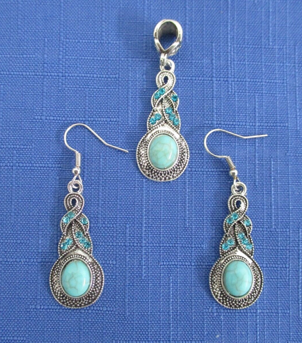 NEU Set - 2 Paar blaue Türkis Ohrhänger & Anhänger Set Modeschmuck