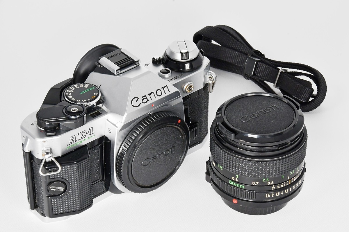 フィルムカメラ Canon AE-1 Program Silver+ FD 50mm f1.4 キヤノン フィルムカメラ カメラ 中古 canon ae-1 PROGRAM 単