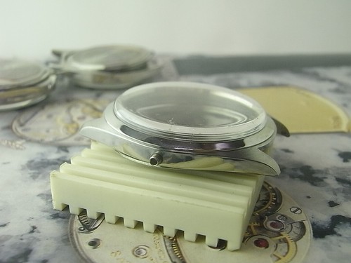 3 PCS SWISS NOS SISELY hand crafted BY BULOVA WORLDWIDE PERFORMANCE WATCH CASE - Picture 10 of 15
