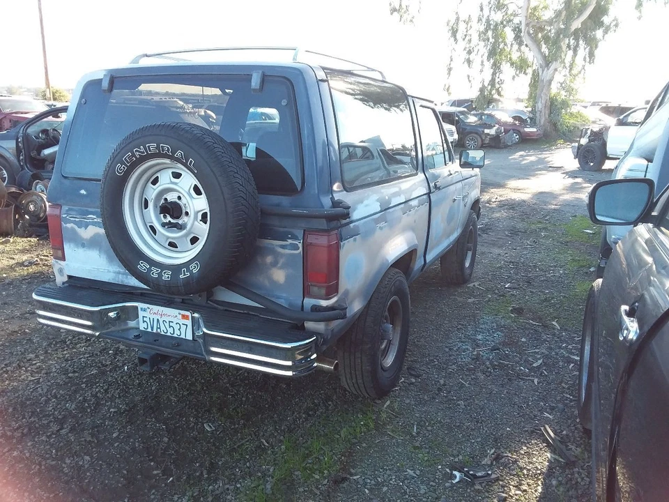 Conjunto de faros derechos usados se adapta a: Ford Bronco II 1986 grado derecho A Foto 4 de 4