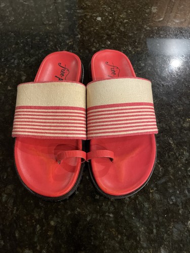 Free People Red & Beige Striped Sandal Slide w/Toe Loop, 9, New! - Picture 1 of 9