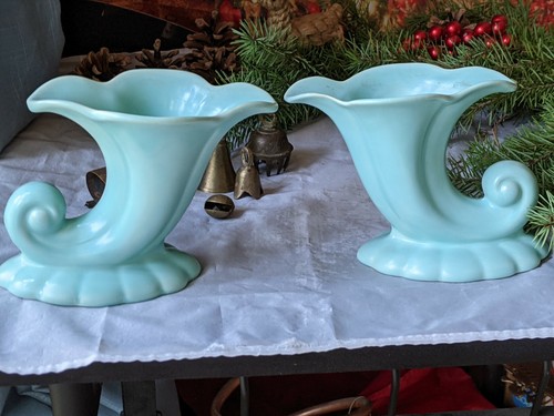  Set Red Wing USA KERAMIK FÜLLHORN ÜBERTOPF/VASEN gestempelt #41 Seafoam blau - Bild 1 von 12