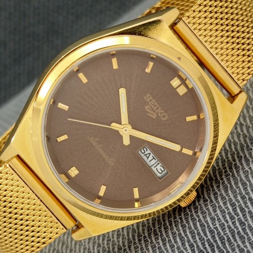 VINTAGE SEIKO 5 AUTOMATIC JAPAN MENS REFURBISHED BROWN COLOR DIAL WATCH a1056-U