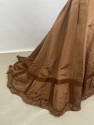 Antique 1860s Victorian Brown Silk Full Length Skirt With Bows and Train AS IS - Picture 8 of 19