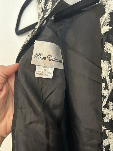 Rare Editions Big Girls Sleeveless Embroidered/Shirred Fit&Flare Dress Size 16 - Picture 10 of 11