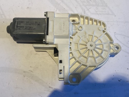 Audi A4 B8 8K A5 S5 / gebr. Fensterhebermotor vorne links 8K0959801A #620
