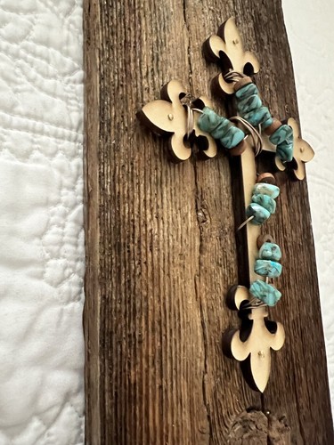 Rustic Wall Cross Turquoise Beads Mounted On Reclaimed Wood Southwestern Western - Picture 2 of 6