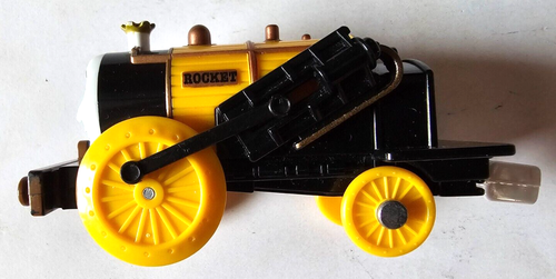 Thomas & Friends Trackmaster Motorized Railway Train Engine Stephen Rocket TOMY - Picture 3 of 10