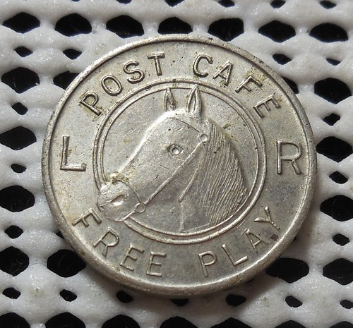 POST CAFE SAINT PAUL MINNESOTA HORSE HEAD TOKEN