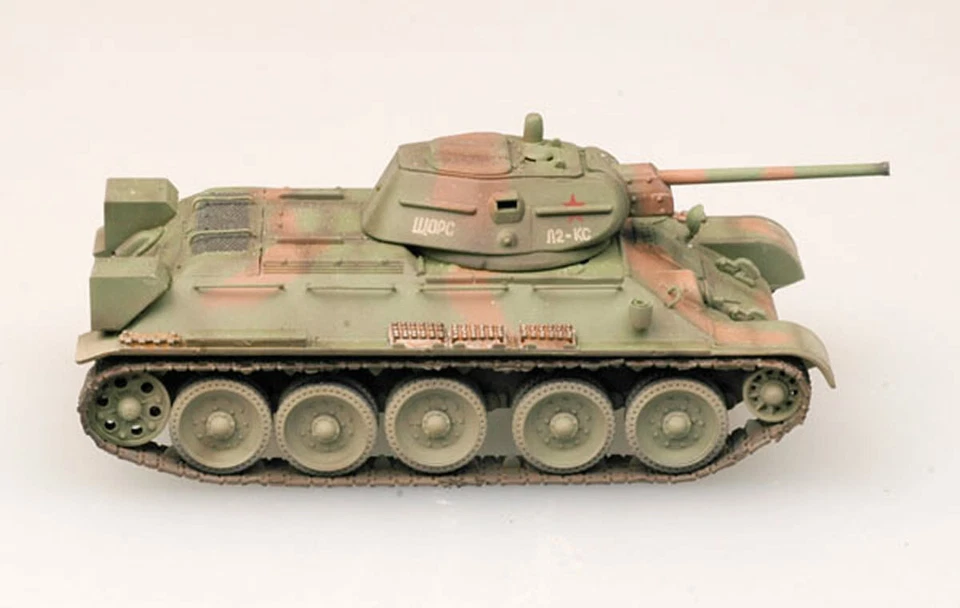 Easy Model 1/72 T-34/76 Model 1942 South Russia Tank Plastic Model #36266 - Image 2 of 4