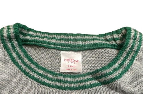 Unisex Gray & Green “Jingle All The Way”Christmas Festive Holiday Sweater 🎄 - Picture 2 of 3