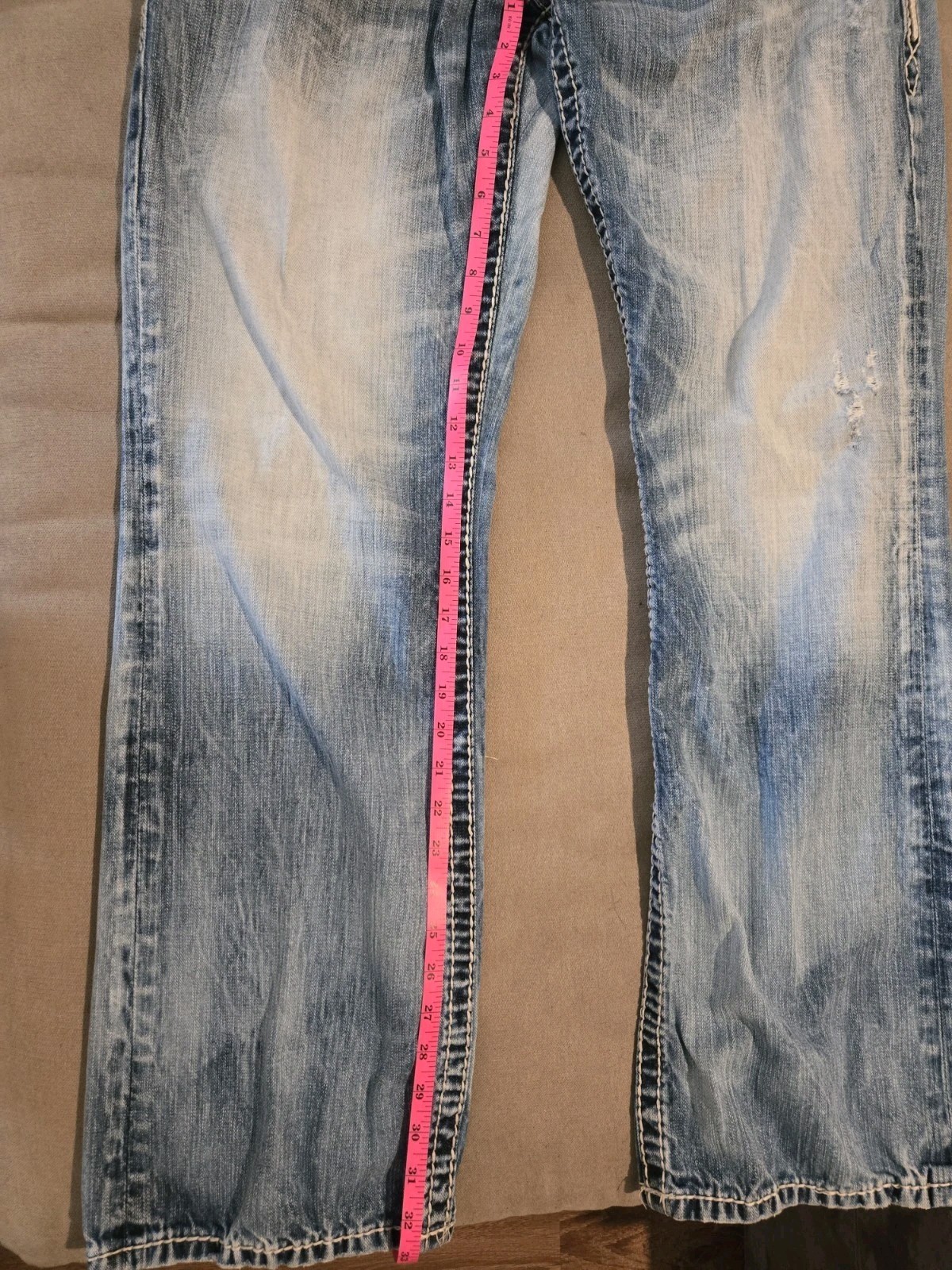 Picture 2 of 4