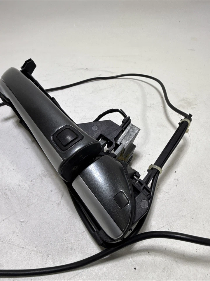 07-12 Mercedes R230 SL550 SL55 AMG Manija de puerta exterior derecha sin llave Go OEM Foto 3 de 4