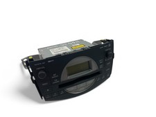 ST4511 TOYOTA CD RADIO CONTROL 86120-42220 [PIN/CODE NICHT ENTHALTEN]