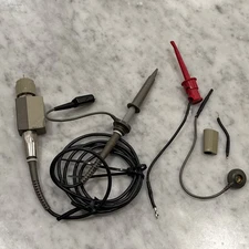 Tektronix P6138A Passive Voltage Oscilloscope Probe 400 MHz 10X W/accessories