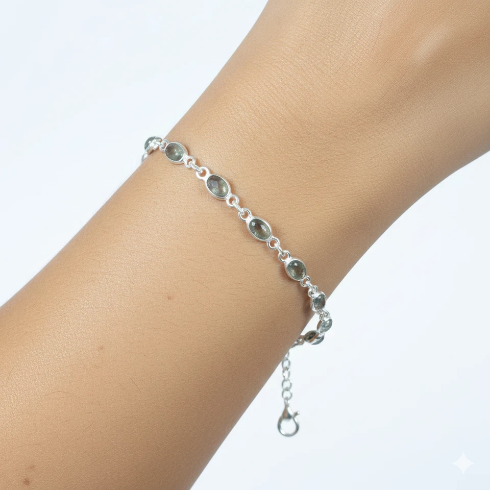 925 Sterling Silver Gemstone Bracelet, Amethyst, Labradorite, Garnet and more - Image 3 of 4