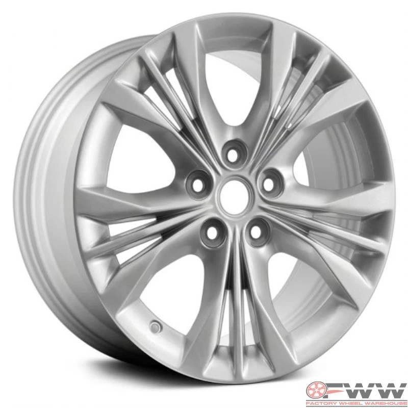 Rueda Chevrolet Impala 2014-2020 18" de fábrica OEM plateada 23105066 Foto 2 de 4