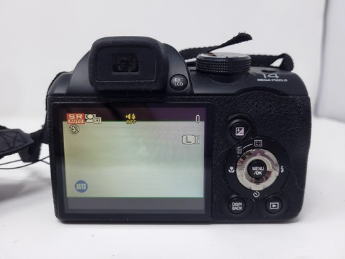 Fujifilm FinePix S4200 Compact Digital Bridge Camera 24x Zoom Lens - Picture 4 of 8