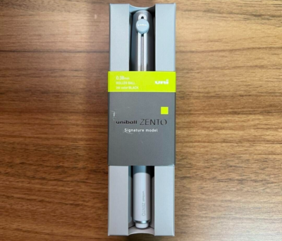 uniball ZENTO　Signature model　0.38 / 0.5 Mitsubishi Pencil uniball ZENTO signature model set of 2 (UB