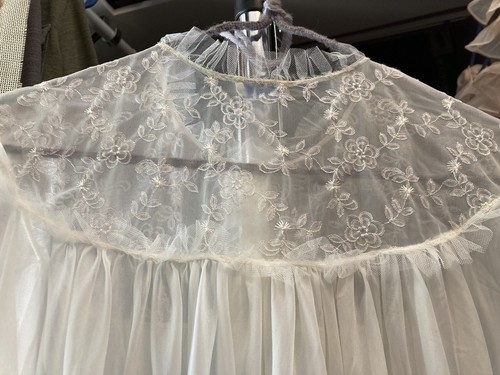 Lady Leonora VINTAGE NYLON SHEER LACE Dressing Gown PEIGNOIR ROBE 12 S-M-L - Picture 7 of 14