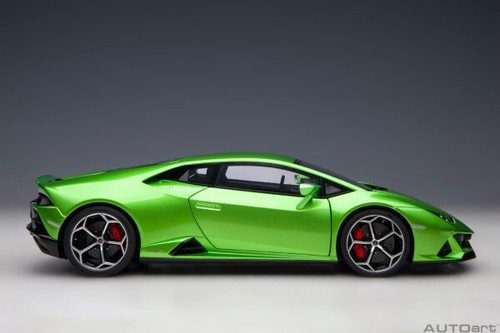 Autoart Lamborghini Huracan Evo Verde Selvans in 1/18 Scale New Release! - Picture 9 of 14