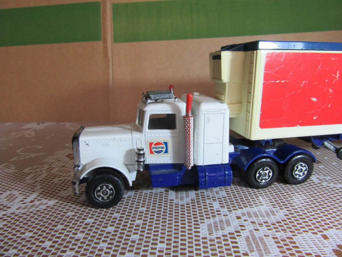 890Z Vintage 1978 Matchbox Zuperkings K31 England Peterbilt