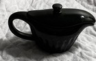 Ovente Ceramic Gravy Boat With Lid 13.5 Oz Serving Bowl Black Ripple Design