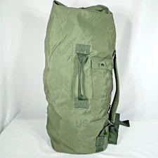Military Duffel Bag USGI OD Green Nylon Carry Straps Army Duffel