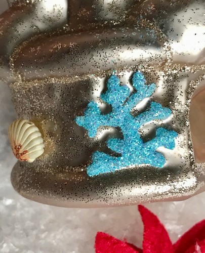 Christmas Ornament SAND CASTLE Beach GOLD Glitter CORAL CRAB GLASS 5" - Picture 3 of 6