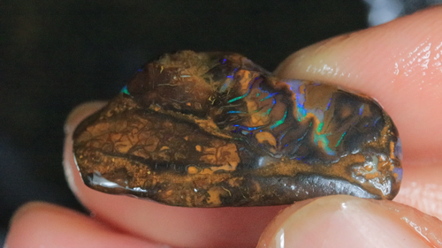 25 TCW ROUGH AUSTRALIAN KOROIT BOULDER OPAL KucinaOpals +VIDEO - Video 1 of 1