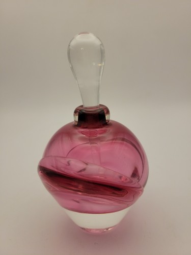 Vintage 1996 Quintessence Glass Art Studio Pink Perfume Bottle With Stopper - Picture 4 of 7