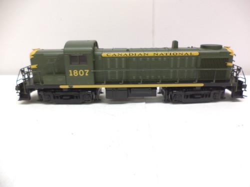 Atlas Ho, Alco RS-3 locomotive, Canadian National 1807 - Picture 3 of 5
