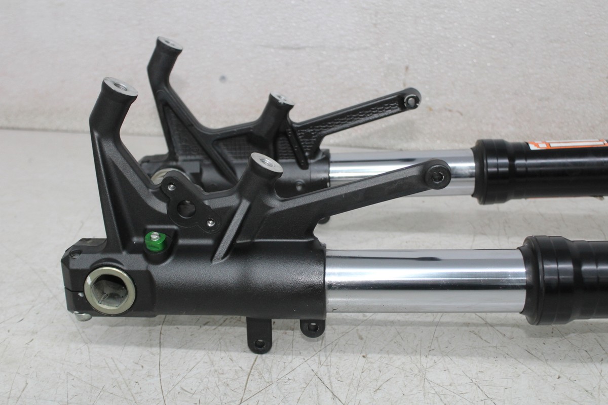 銅管 14kg 12-25 KAWASAKI NINJA ZX14R FRONT FORKS TRIPLE TREE CLAMP