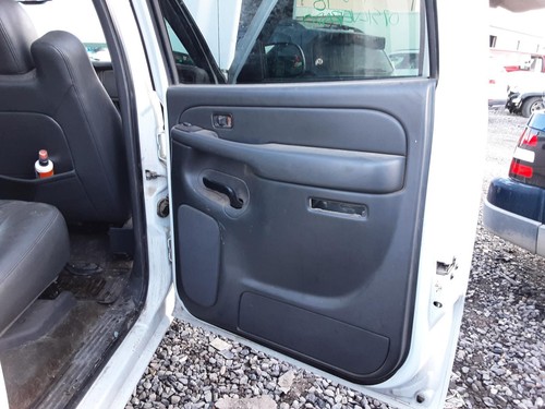 Used Rear Right Door Interior Trim Panel fits: 2007 Chevrolet Silverado 1500 pic