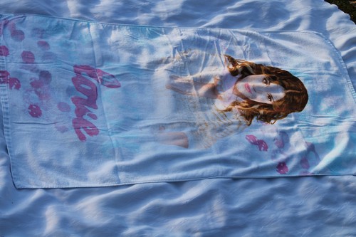 Disney Violetta Badetuch Strandtuch Badelaken Strandlaken Handtuch 75x140 cm - Bild 5 von 5