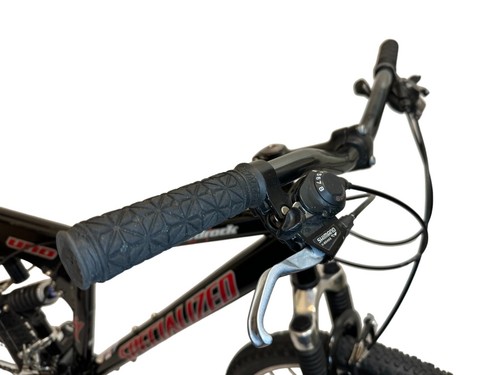 Medium Specialized Hardrock Full suspension Mountain Bike - Picture 2 of 10