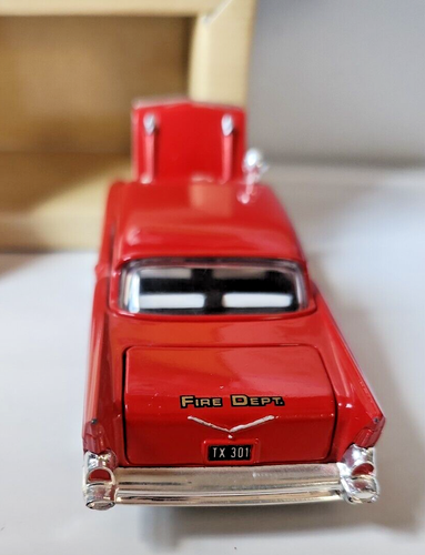 Corgi 97397 Chev Bel Air, Pensacola Fire Chief 1:43 NIB LMT ED DAMAGED ROOF LITE - Picture 11 of 24