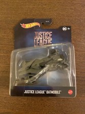 Hot Wheels Justice League Batman BATMOBILE 1:50 Scale Die-Cast Car 2020 DC