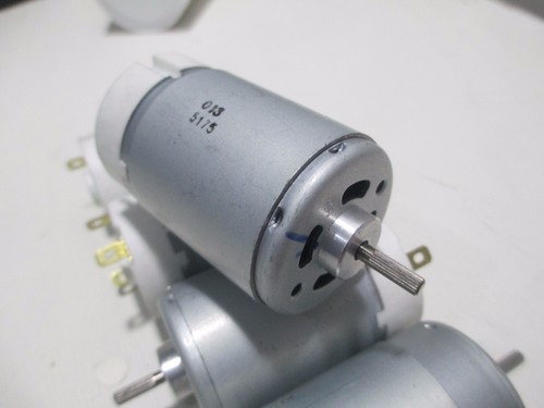 10 JOHNSON 550 DC MOTOR ELÉCTRICO DC 618 LG 24V, 36V DC 1050, 1690 RPM 013 5175 - Imagen 8 de 11