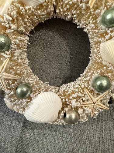 Beach Theme Bottle Brush Wreath Ornament Shells Starfish Pearls 4.5” - Picture 5 of 7