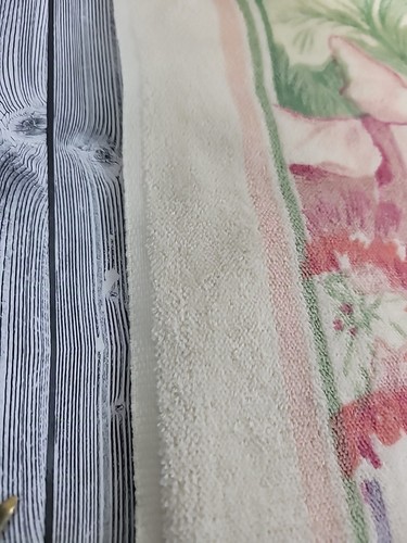 Vintage Martex Invitation Bath Towel New w/Tags 25" x 50" Floral 100% Cotton USA - Picture 3 of 5