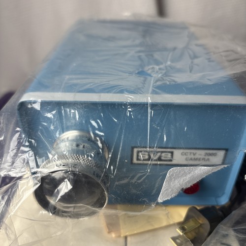 CCTV SVS-2000 Color Camera movie prop - Picture 2 of 4