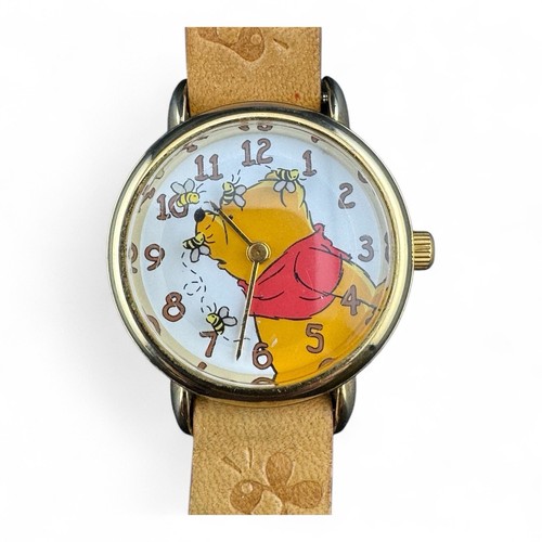 Reloj Disney Winnie The Pooh Años 90 con Abeja Segundos Mano-Batería Nueva-Banda de Cuero-1 - Imagen 2 de 8