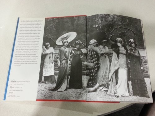 Fashion: A History from the 18th to the 20th Century (Collection - Picture 1 of 1