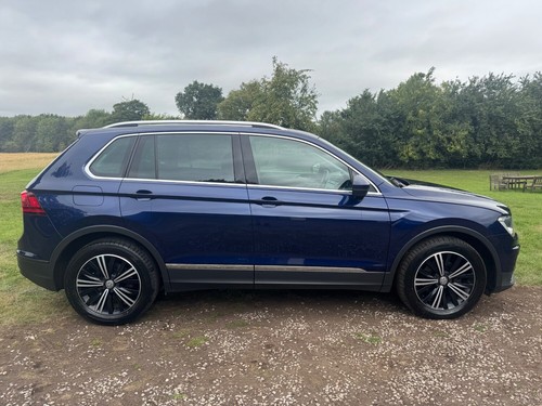 2017 Volkswagen Tiguan 2.0 TDi 150 SE Nav 5dr ESTATE Diesel Manual - Picture 7 of 24