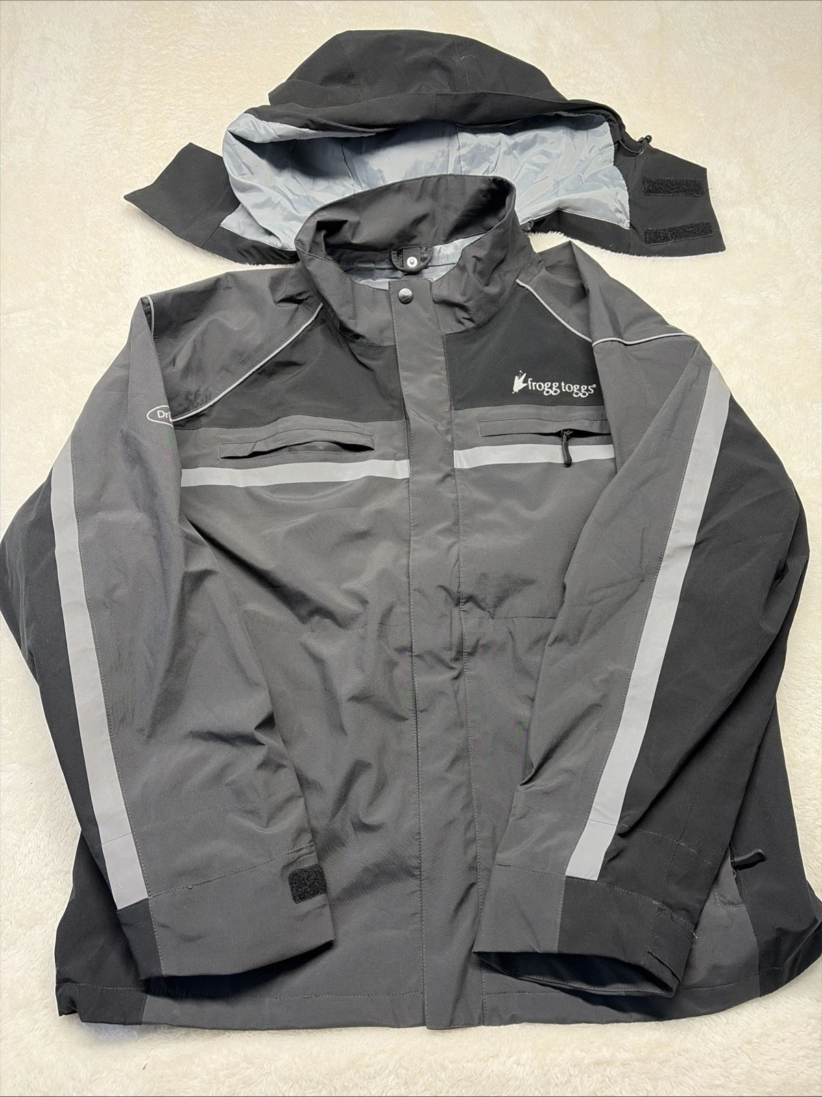 Frogg Toggs Mens Lined Rain Suit Blk/gry Removable Hood Zip Up Dri2pore W/Pants
Opens in a new windo