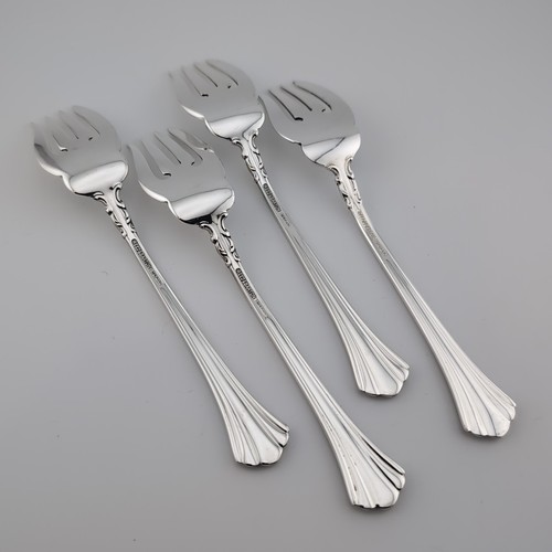 Reed & Barton 18th Eighteenth Century Sterling Salad Forks - 6 1/2" - Set of 4 - Picture 2 of 3